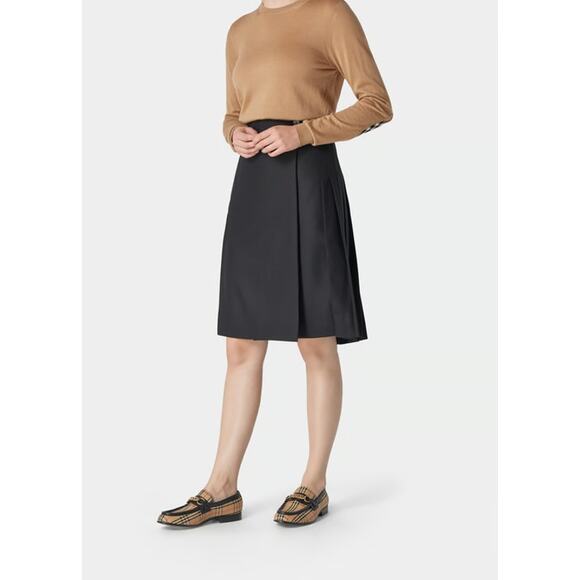 BURBERRY Women's Asymmetrical A-line Skirt Size 2 Black Knee Length Pleated NWT - Picture 1 of 13